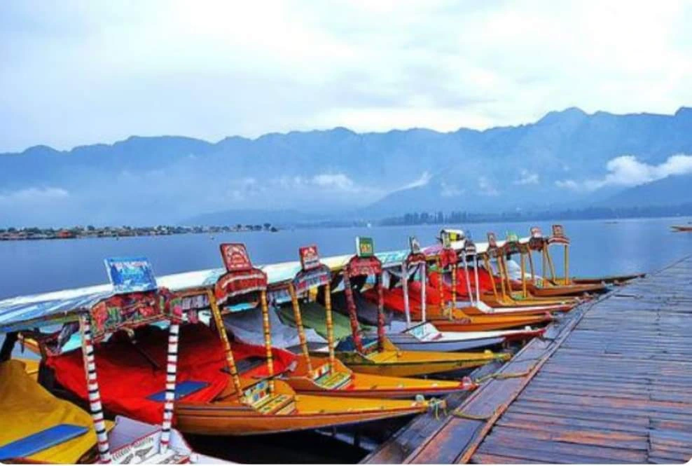 Kashmir package tour