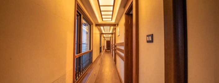 Kerala backwater houseboat booking