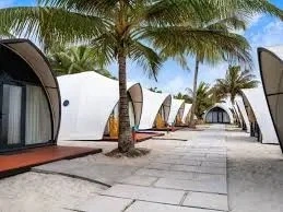 tinakkara island resort