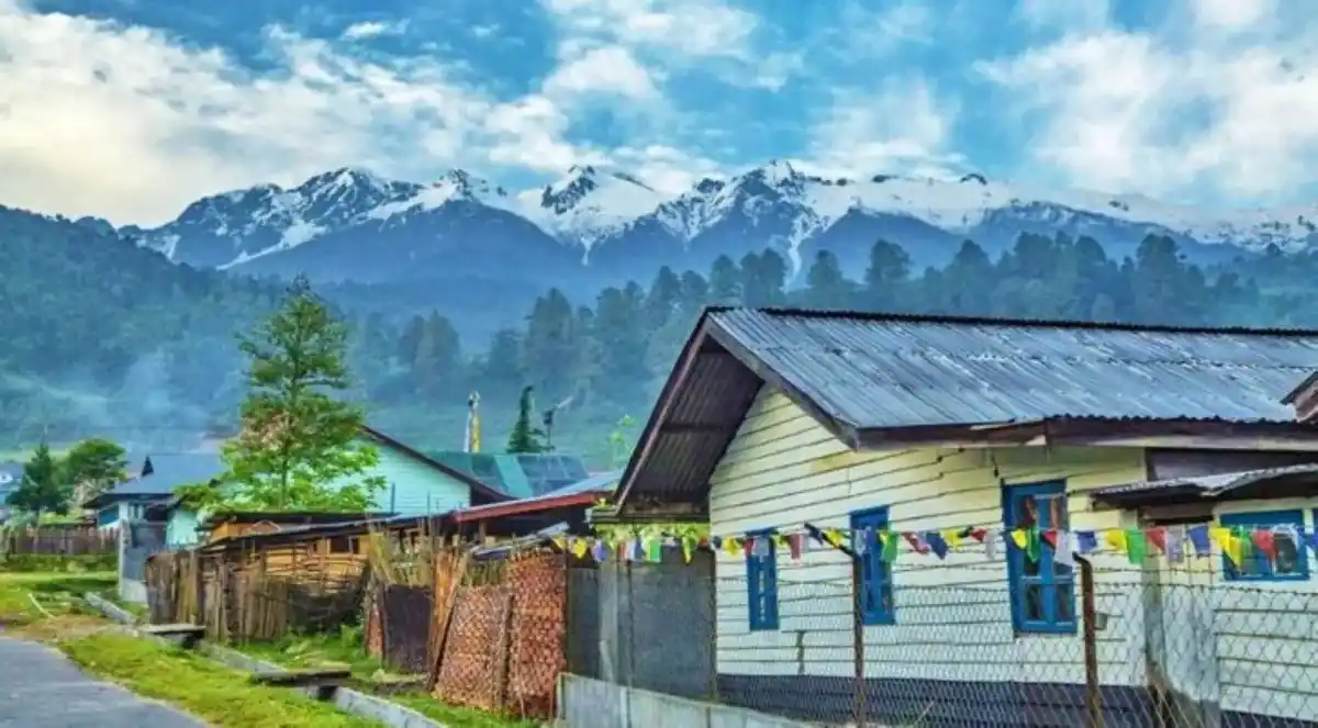 anini mechuka tour from Kolkata with Touristhub Holidays